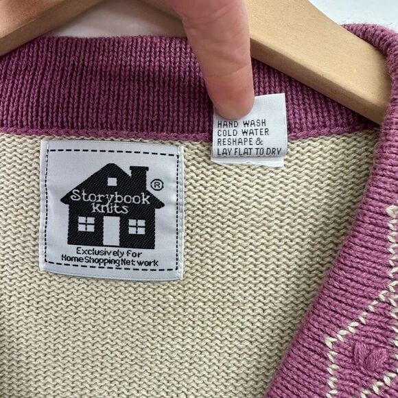 Storybook Knits Women’s Beaded Hand Knit Floral Argyle Flower Button Tan Cardiga - Picture 4 of 11